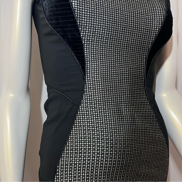 Aquilano Rimondi Black Metallic Dress Size 38 Made In Italy size 38 (XS/4 U.S.) - Picture 8 of 16
